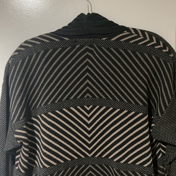 Lilly Of California Wool Blend Cardigan Sweater Medium - Picture 11 of 12